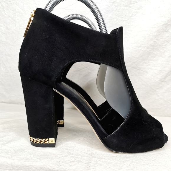 Michael Kors "Sabrina" suede open toe pumps - Picture 4 of 7
